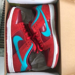 Nike Dunk SB Low Brickhouse Turbo Green 2013